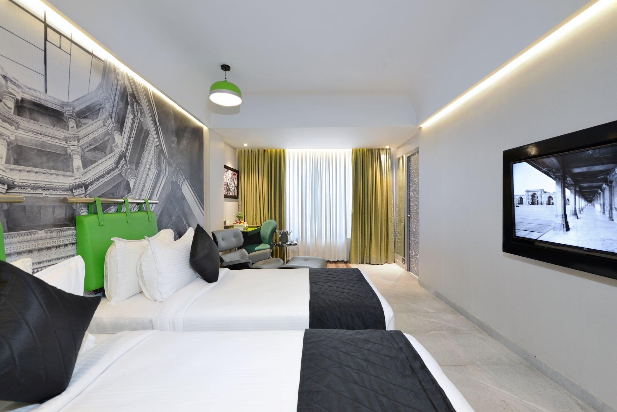 Regenta Central Antarim Ahmedabad Eksteriør billede